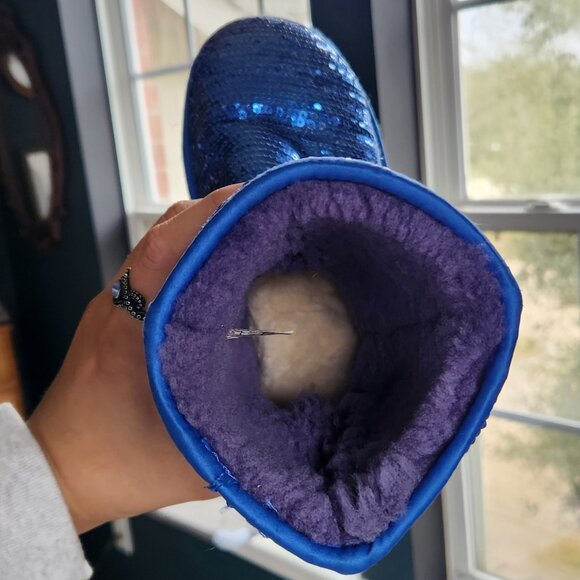 Women's Classic Short Sequin Boot - Blue Sequins Size 5 - Picture 9 of 10